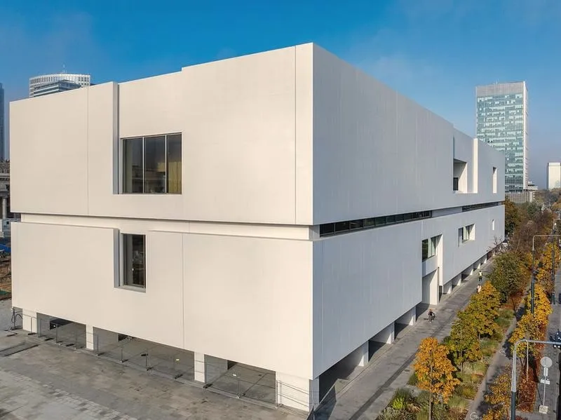 Ceny biletów do muzeum sztuki nowoczesnej w Warszawie – ulgi