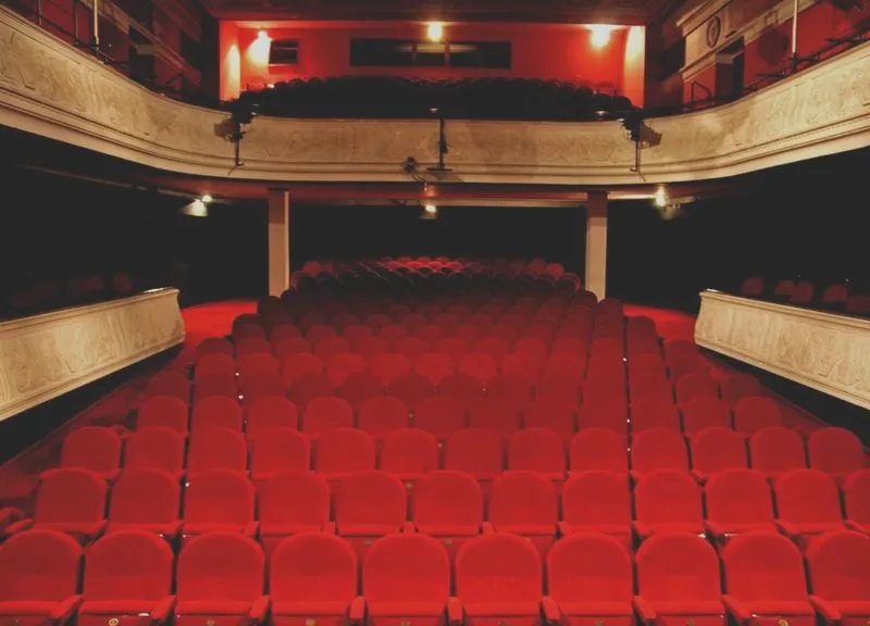 Co warto zobaczyć w repertuarze Teatru Jaracza w Otwocku