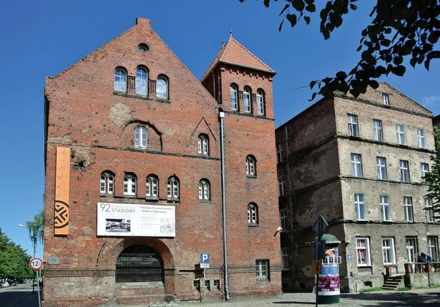 Galeria sztuki nowoczesnej w Gdańsku: odkryj unikalne wystawy i kolekcje