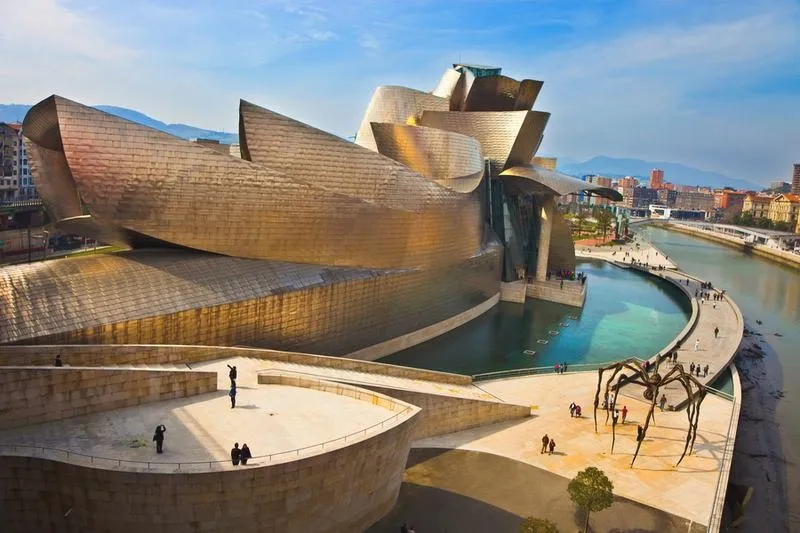 Muzeum sztuki nowoczesnej w Bilbao: Odkryj fascynującą historię, wystawy i atrakcje