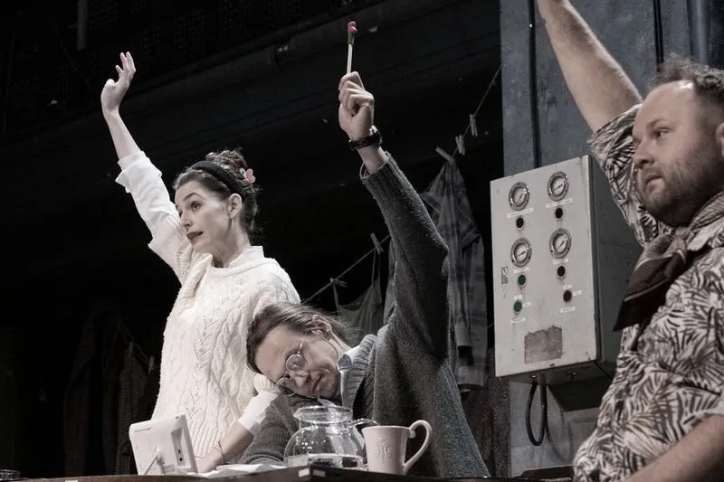 Och teatr wspólnota mieszkaniowa – odkryj fascynującą obsadę i tematy wysublimowanych spektakli