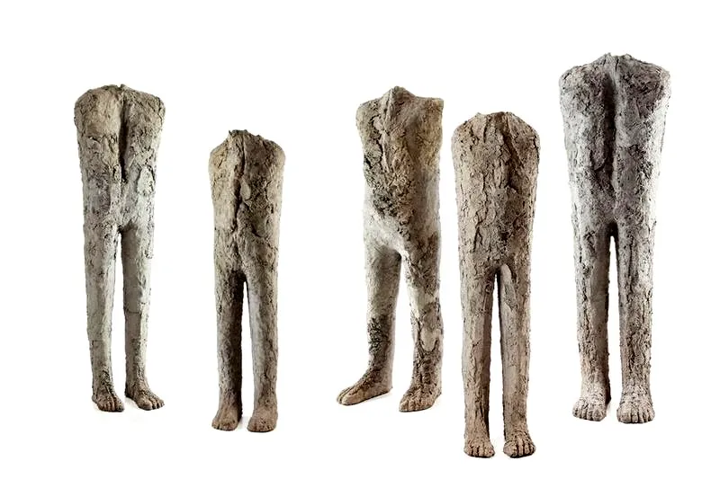 Rzeźba Abakanowicz: Niezwykłe dzieła, które zmieniają oblicze sztuki