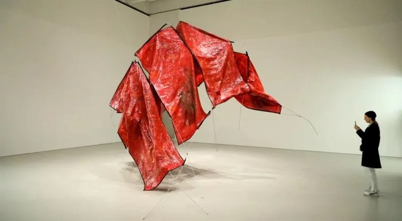 Sztuka nowoczesna w Warszawie: fascynujące wystawy i galerie, które musisz zobaczyć