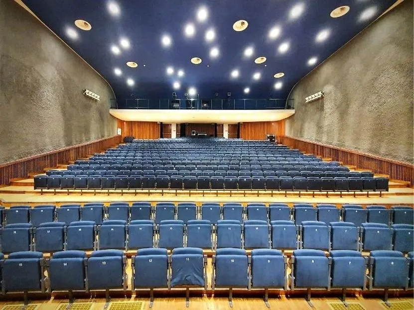 Teatr Mały w Łodzi: repertuar, historia i adres w Manufakturze