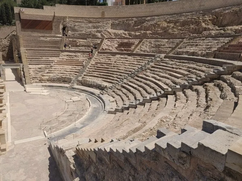 Teatr Pompejusza: Odkrywamy historię, architekturę i tajemnice starożytnego Rzymu