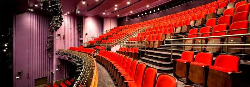 Teatr współczesny